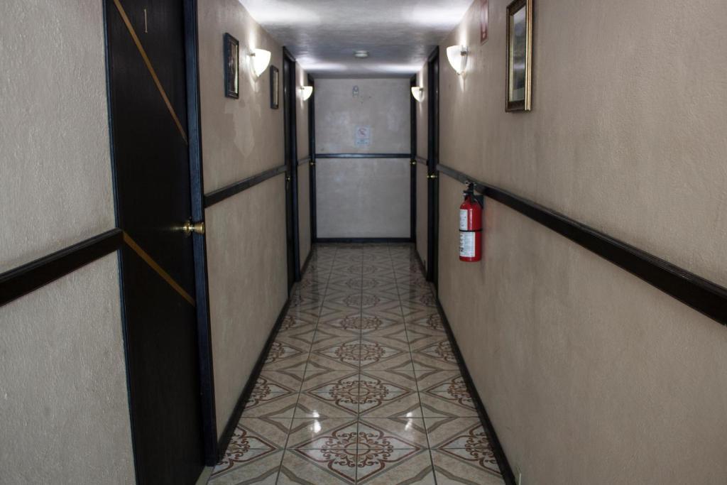 Oyo Hotel Bicentenario Tampico Eksteriør bilde