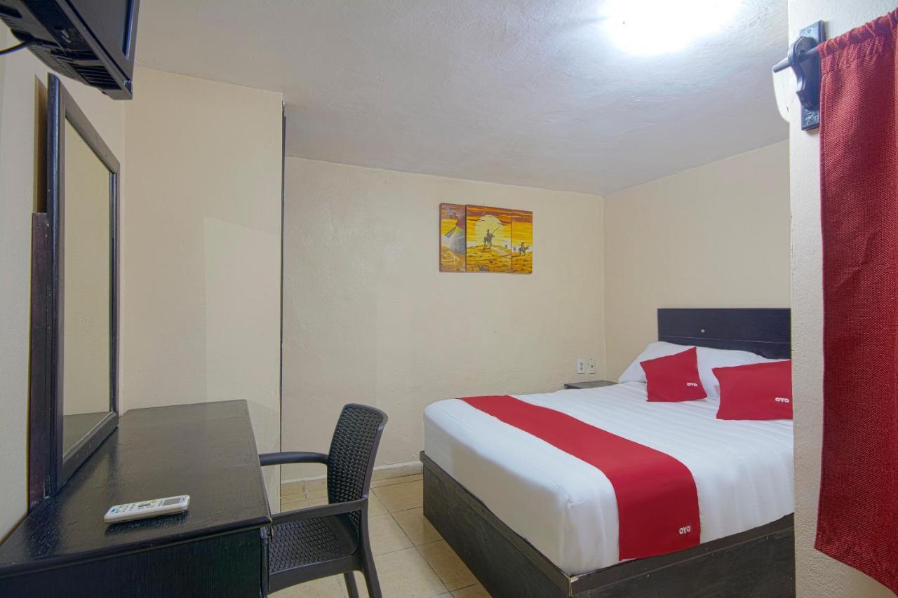 Oyo Hotel Bicentenario Tampico Eksteriør bilde