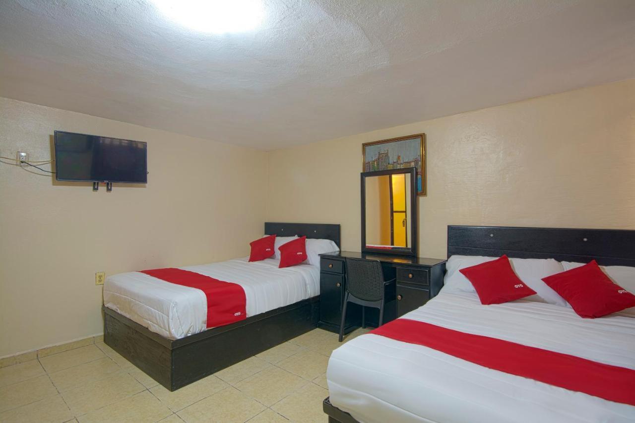 Oyo Hotel Bicentenario Tampico Eksteriør bilde